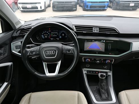 Used 2023 Audi Q3 2.0T Premium AWD/4WD image 23