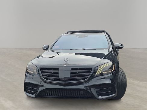 Used 2019 Mercedes-Benz S 560 Sedan image 27