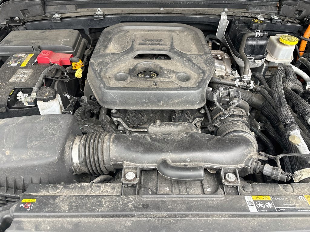 Certified 2023 Jeep Wrangler Unlimited Sahara AWD/4WD image 33