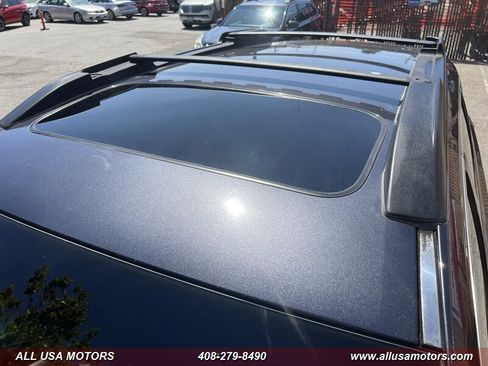Used 2010 Subaru Outback 2.5i Limited AWD/4WD image 13