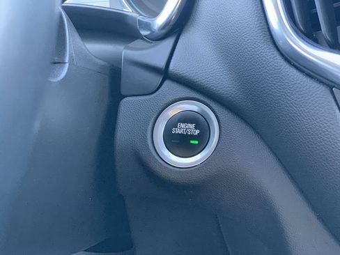 Certified 2024 Chevrolet Equinox LT FWD image 14