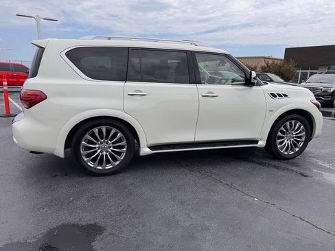 Used 2016 INFINITI QX80 4WD w/ Deluxe Technology Package image 6