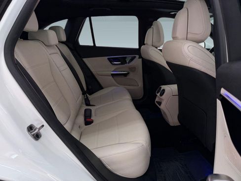 Certified 2026 Mercedes-Benz GLC 300 image 25