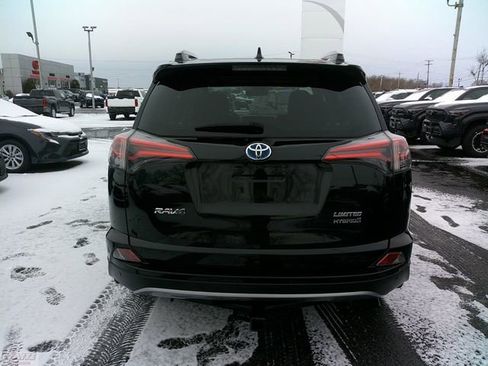 Used 2017 Toyota RAV4 Limited w/ Carpet Mat Package image 3