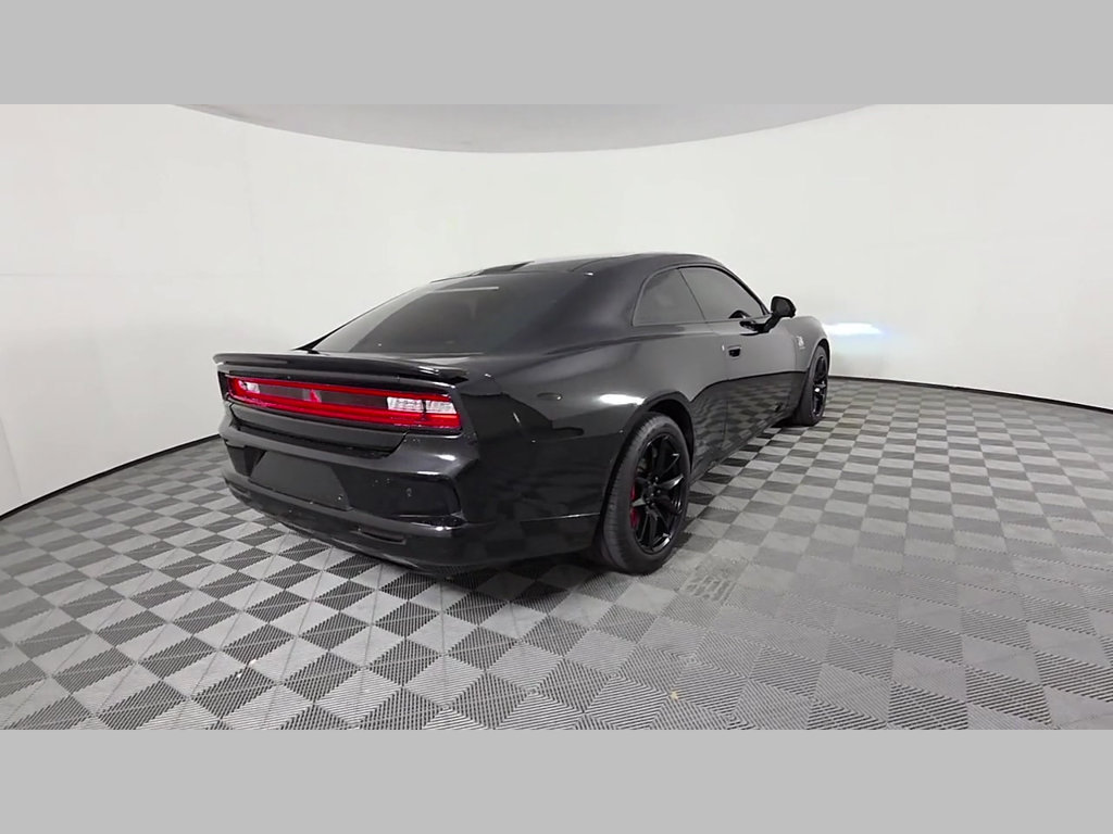 Used 2024 Dodge Charger Daytona Scat Pack w/ Plus Group AWD/4WD image 39