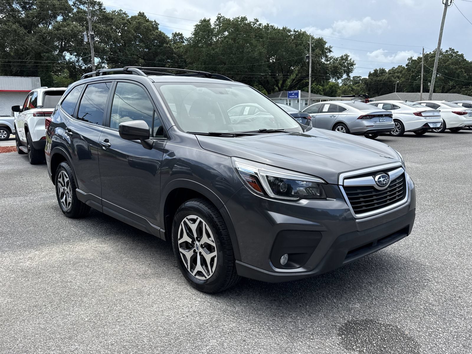 Used 2021 Subaru Forester Premium AWD/4WD image 7