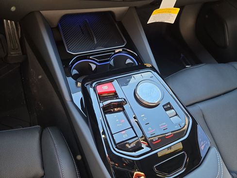 New 2026 BMW M5 w/ Carbon Package image 22