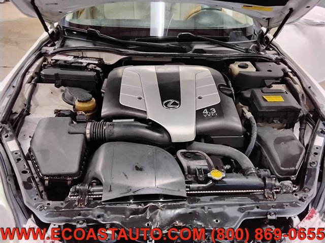 Used 2004 Lexus SC 430 Convertible RWD image 9