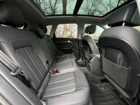 Used 2025 Audi Q5 2.0T Premium image 21