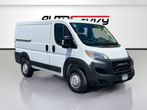 Used 2025 RAM ProMaster 1500 FWD image 1