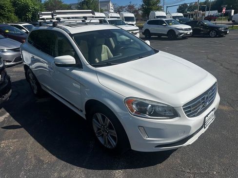Used 2016 Volvo XC60 T6 Platinum w/ Climate Package AWD/4WD image 6