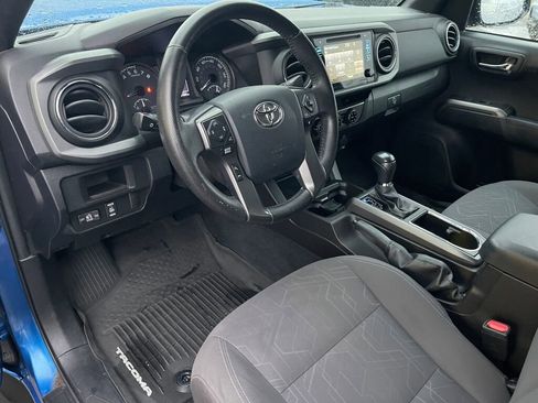 Used 2016 Toyota Tacoma TRD Off-Road w/ Towing Package image 5