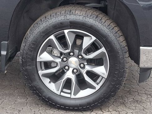 Used 2022 Chevrolet Silverado 1500 LT image 9