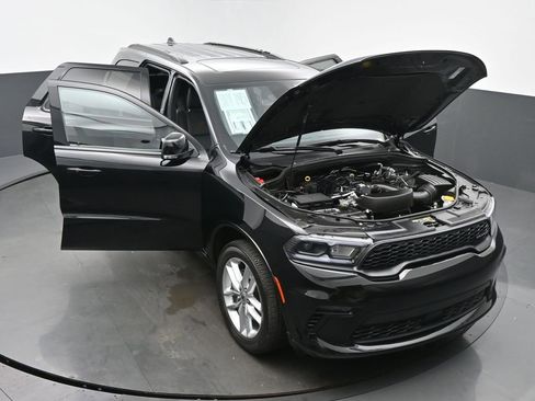 Used 2023 Dodge Durango GT image 60