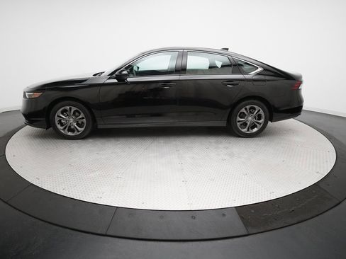 Used 2023 Honda Accord EX image 22