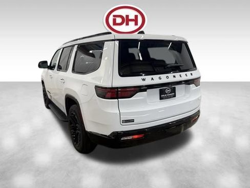 Used 2025 Jeep Wagoneer Series II w/ Premium Group I image 12