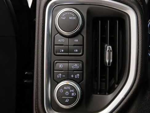 Used 2020 GMC Sierra 1500 AT4 w/ AT4 Premium Package image 7