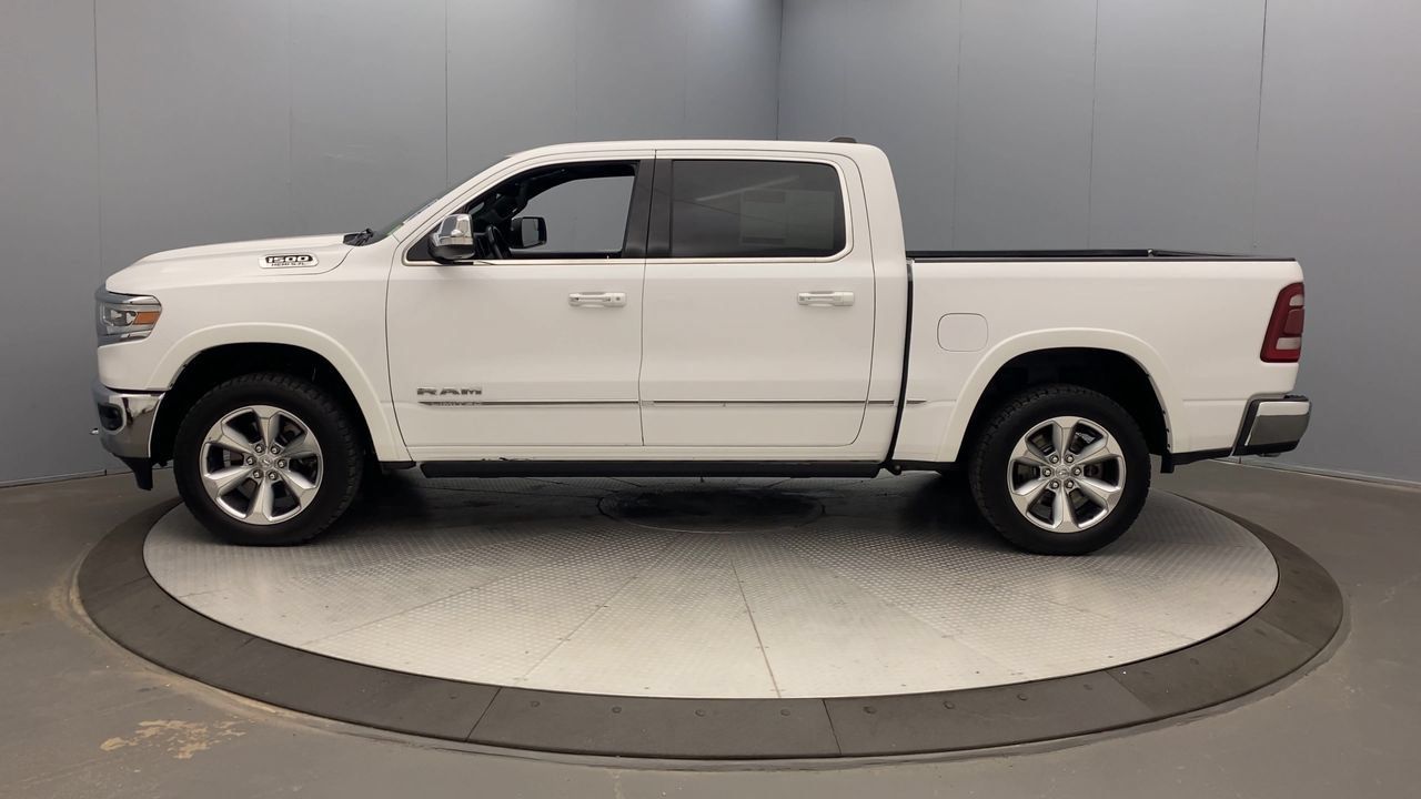 Used 2022 RAM 1500 Limited AWD/4WD image 2