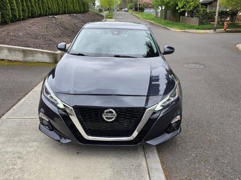 Used 2020 Nissan Altima 2.5 SL image 2