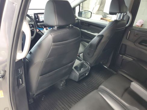 Certified 2023 Honda Odyssey Touring image 14