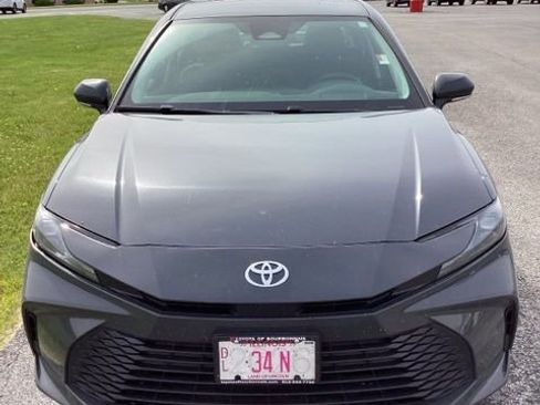 Certified 2025 Toyota Camry SE FWD image 2