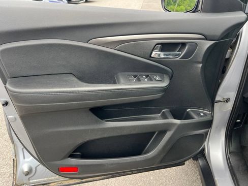 Used 2019 Honda Passport Sport image 20