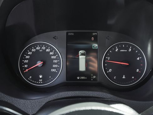 Used 2025 Mercedes-Benz Sprinter 2500 image 17