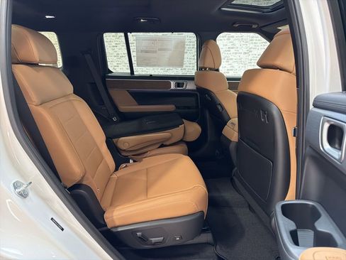 New 2026 Hyundai Santa Fe Limited w/ Tow & Go Package image 12