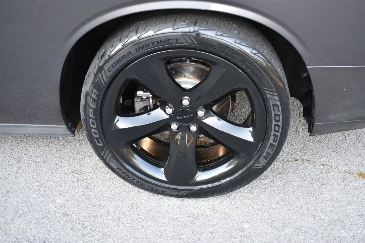 Used 2014 Dodge Challenger R/T w/ Blacktop Package RWD image 32
