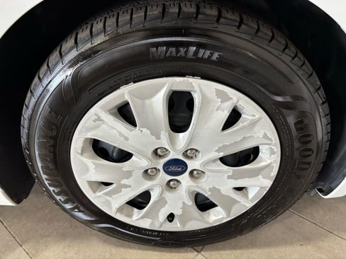 Used 2019 Ford Fusion S image 9