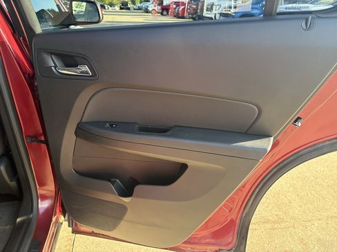 Used 2011 Chevrolet Equinox LT w/ Driver Convenience Package FWD image 15