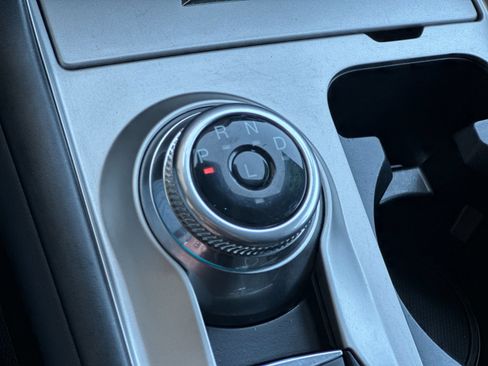 Certified 2022 Ford Explorer XLT w/ Class IV Trailer Tow Package image 23