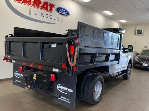 Certified 2023 Ford F350 4x4 Regular Cab DRW Super Duty image 7