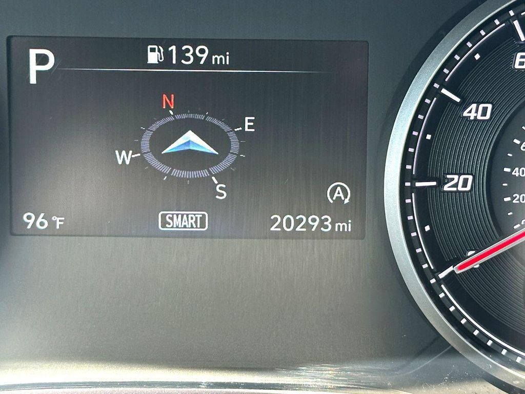 Used 2023 Hyundai Santa Fe SEL FWD image 28