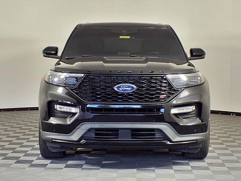Used 2021 Ford Explorer ST w/ Equipment Group 401A image 2