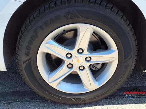 Used 2025 Chevrolet Malibu LS w/ Driver Confidence Package image 11