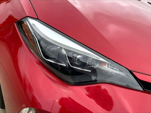 Used 2017 Toyota Corolla SE w/ Carpet Mat Package (TMS) FWD image 26