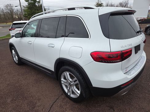 Used 2020 Mercedes-Benz GLB 250 4MATIC image 5