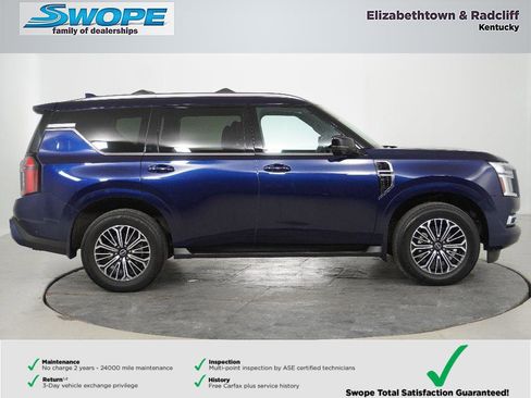 Used 2025 Nissan Armada Platinum image 3