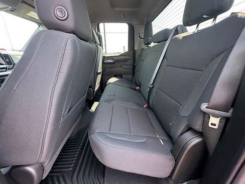 New 2026 Chevrolet Silverado 1500 LT image 17