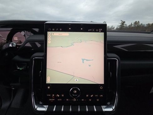 New 2026 GMC Yukon XL Elevation w/ Elevation Premium Package image 13