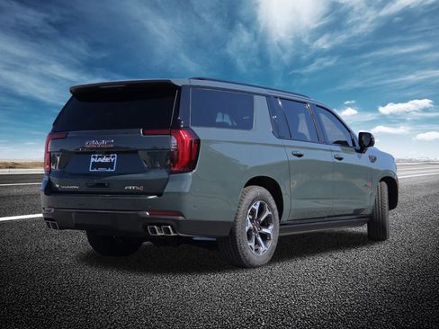 New 2026 GMC Yukon XL AT4 Ultimate w/ LPO, Illumination Package image 23