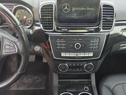 Used 2017 Mercedes-Benz GLE 350 w/ Premium 1 Package image 11