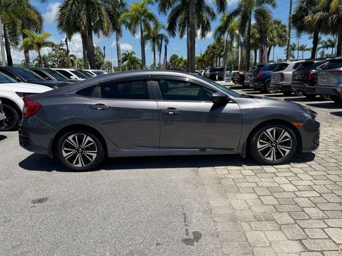 Used 2016 Honda Civic EX-L image 8