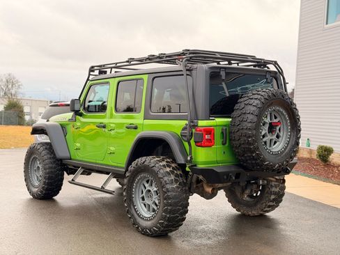 Used 2019 Jeep Wrangler Unlimited Rubicon image 12
