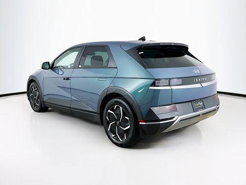 Used 2024 Hyundai Ioniq 5 SEL image 5