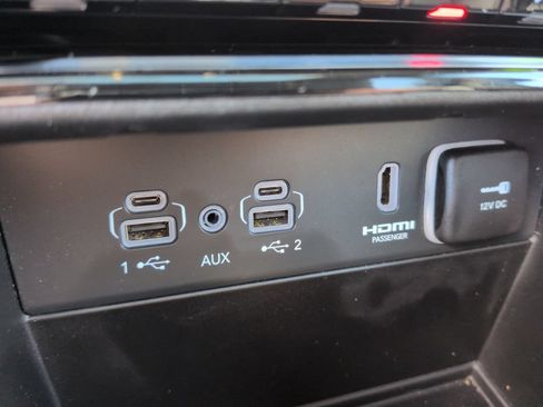 Used 2023 Jeep Grand Cherokee 4WD 4xe image 21
