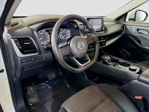 Used 2021 Nissan Rogue SV AWD/4WD image 23