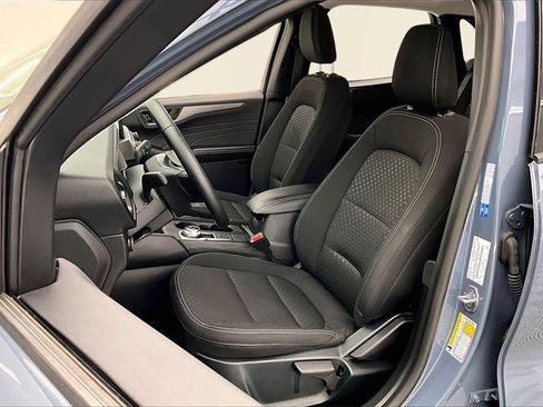 Used 2025 Ford Escape Active w/ Cold Weather Package image 25