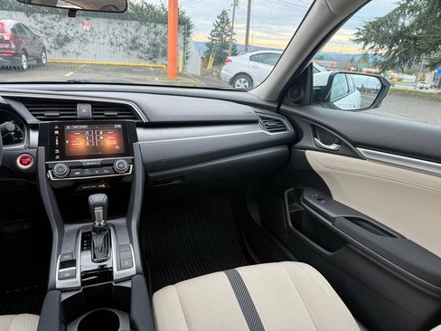 Used 2017 Honda Civic EX image 27